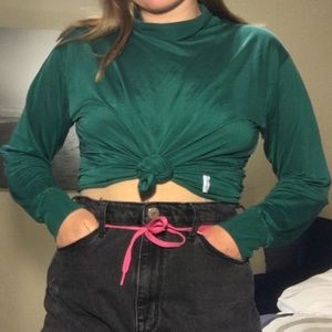 Green lightweight turtleneck
